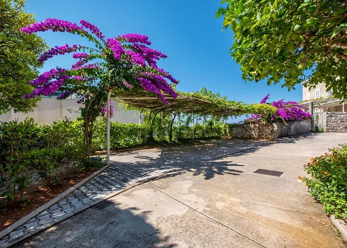 Tupina By Paulina Affittacamere Mlini